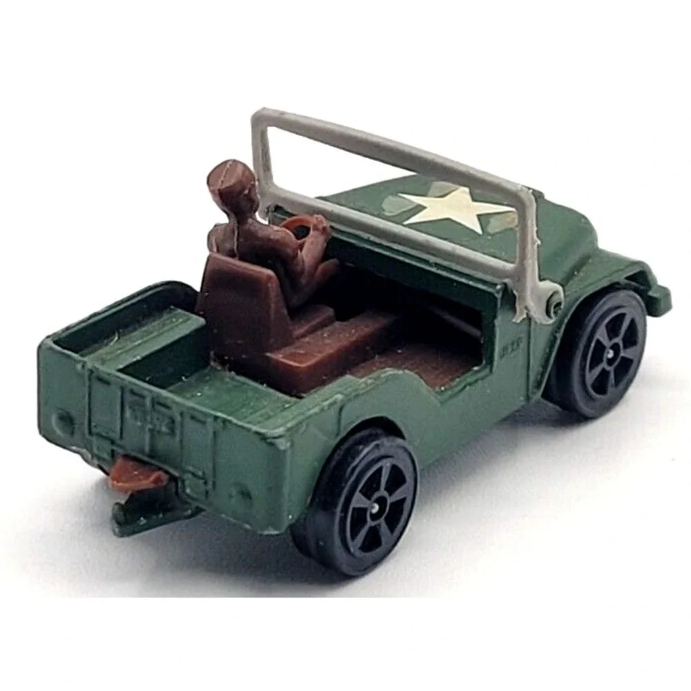 1976 CORGI JUNIORS MILITARY WHIZZWHEELS WILLYS JEEP 1:64 GREAT‎ BRITAIN